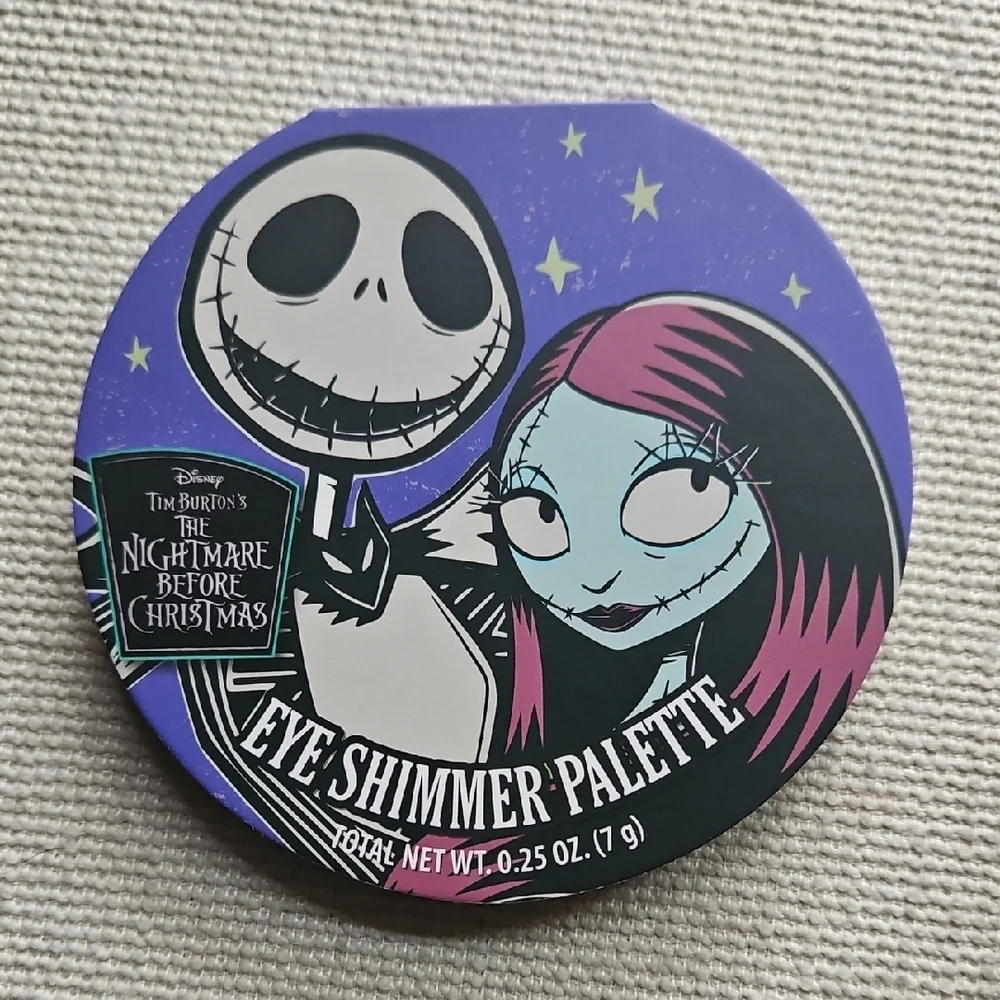 Disney Nightmare Before Christmas Eye Shimmer Palette - Purple and Pink